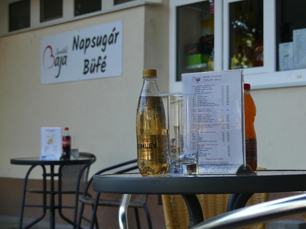 Napsugar Szallo Baja Exteriér fotografie